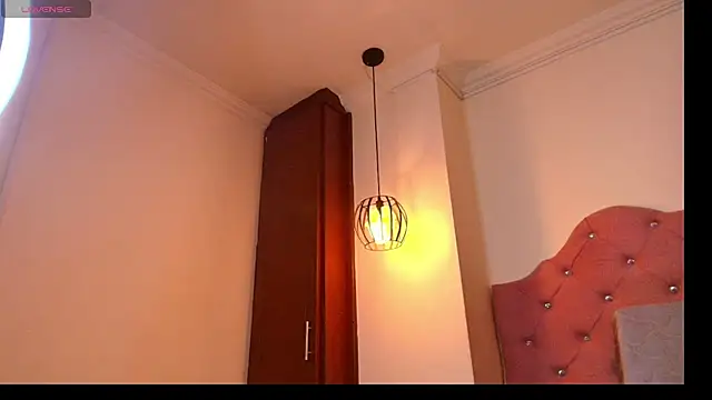 Snapshot of Luciifeer_ chatting on February 2026 07:21:02 PM Luciifeer online show from February 2026 07:21:02 PM