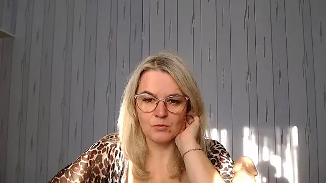 EleanoraDream online show from October 2025 07:19:02 AM