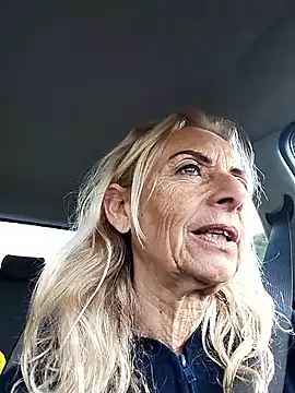 clarabell4 online show from November 2025 07:41:01 AM