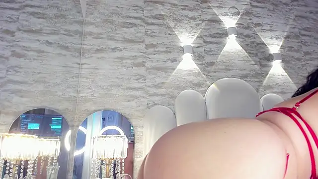 Yassy vazquez online show from September 2025 07:38:01 PM