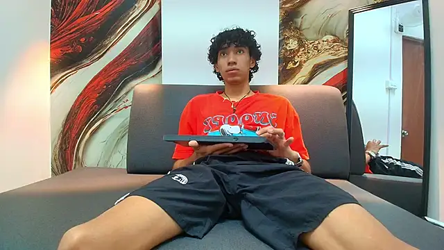 Snapshot of simondwayne chatting on March 2026 07:20:02 PM simondwayne online show from March 2026 07:20:02 PM