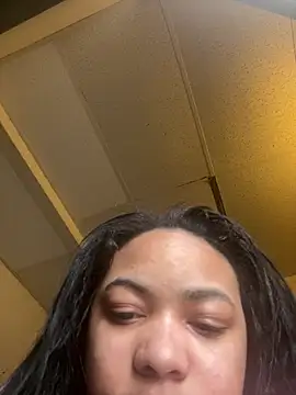 nuttybutter999999 online show from March 2026 10:16:01 PM