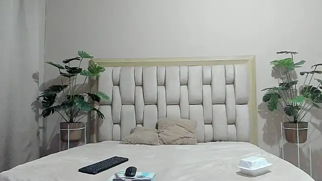 SofiandMarko online show from March 2026 02:04:02 AM