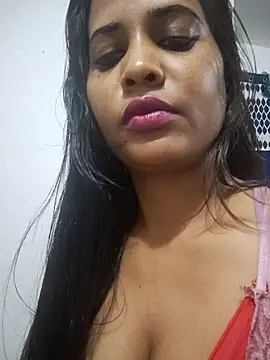Snapshot of cute_radhikaa chatting on April 2026 06:19:01 PM cute radhikaa online show from April 2026 06:19:01 PM