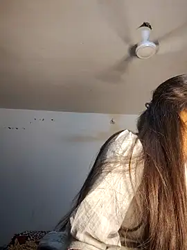 Snapshot of cute_radhikaa chatting on April 2026 07:19:01 PM cute radhikaa online show from April 2026 07:19:01 PM
