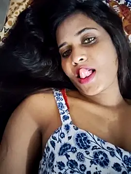 Snapshot of cute_radhikaa chatting on April 2026 09:15:01 AM cute radhikaa online show from April 2026 09:15:01 AM