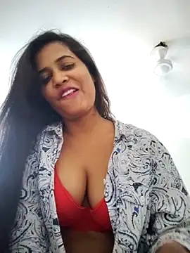 Snapshot of cute_radhikaa chatting on April 2026 09:57:02 AM cute radhikaa online show from April 2026 09:57:02 AM