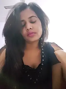 Snapshot of cute_radhikaa chatting on May 2026 07:04:02 AM cute radhikaa online show from May 2026 07:04:02 AM