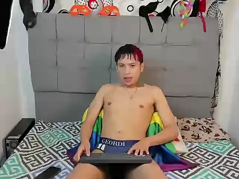 jake hott1 online show from September 2025 12:32:01 PM