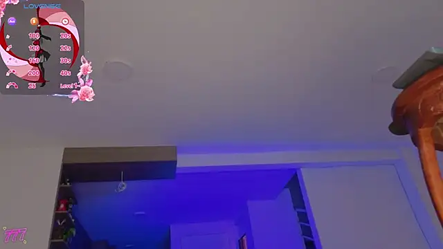 Chloe cooperr online show from May 2026 05:57:02 AM