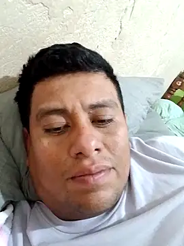 Snapshot of JesVel chatting on February 2026 11:41:01 PM JesVel online show from February 2026 11:41:01 PM