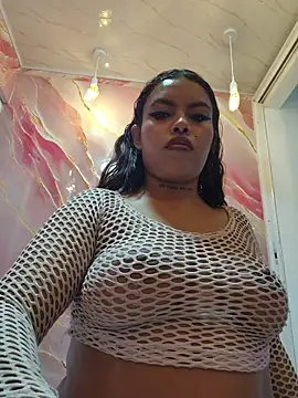 Yessica Lopezz online show from May 2026 01:16:01 PM
