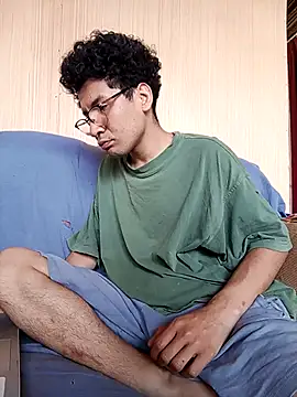 LecheDeSoya666 online show from September 2025 06:55:01 PM