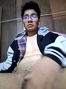 LecheDeSoya666 online show from October 2025 05:06:02 AM