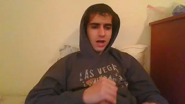 Snapshot of foxyboyy chatting on January 2026 09:02:01 AM foxyboyy online show from January 2026 09:02:01 AM