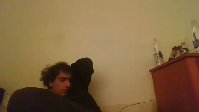 Snapshot of foxyboyy chatting on February 2026 06:19:02 AM foxyboyy online show from February 2026 06:19:02 AM