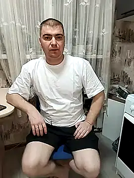  DON-HULIGAN  online show from December 2025 07:10:02 PM