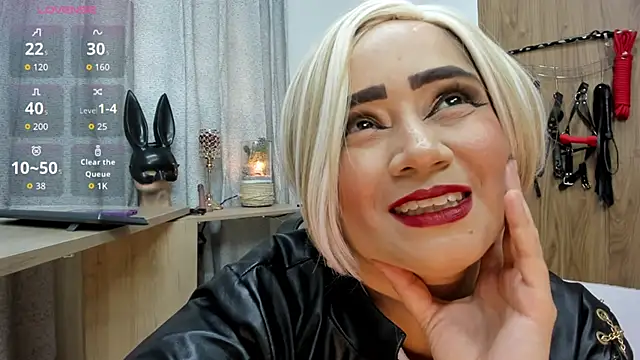 KristhalRasmussel online show from October 2025 10:07:02 PM