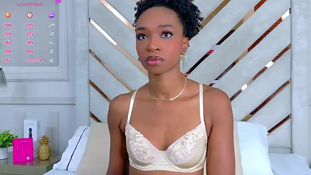 Snapshot of Agatha-Adams chatting on October 2025 02:14:01 PM Agatha-Adams online show from October 2025 02:14:01 PM