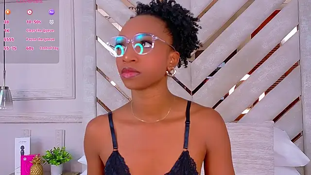 Snapshot of Agatha-Adams chatting on November 2025 03:11:01 PM Agatha-Adams online show from November 2025 03:11:01 PM