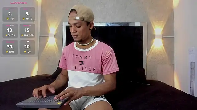 Snapshot of mateonick40 chatting on November 2025 06:10:01 PM mateonick40 online show from November 2025 06:10:01 PM