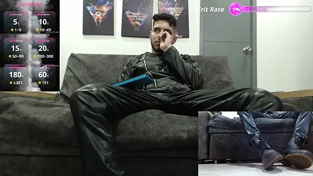 Snapshot of mackdaniels chatting on October 2025 05:46:01 AM mackdaniels online show from October 2025 05:46:01 AM