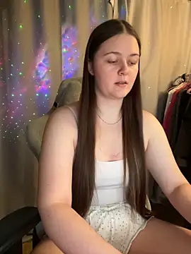 Cuty Kitty online show from December 2025 11:58:01 PM