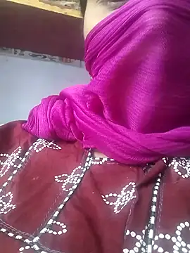 Snapshot of kavinila143 chatting on June 2026 05:52:02 AM kavinila143 online show from June 2026 05:52:02 AM