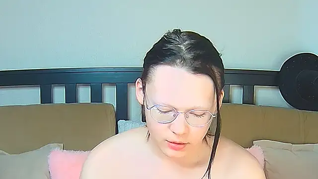 Derek Carter online show from April 2026 12:29:02 PM