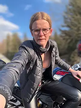 Snapshot of Bikergirl_97 chatting on March 2026 03:26:01 PM Bikergirl 97 online show from March 2026 03:26:01 PM