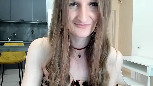 Snapshot of Kitty_Player chatting on November 2025 08:34:02 AM Kitty Player online show from November 2025 08:34:02 AM