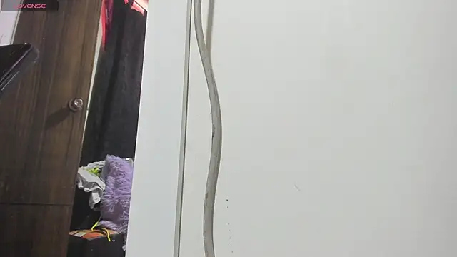 Clunita online show from September 2025 08:34:02 PM