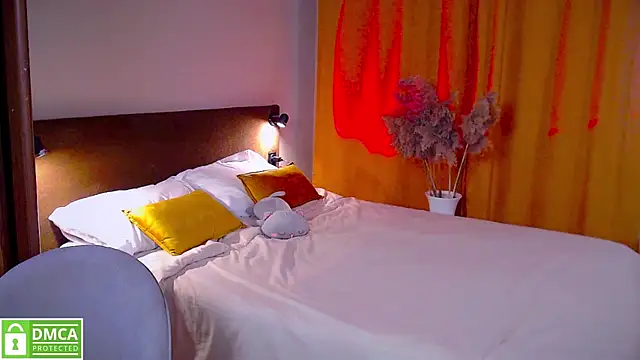 Snapshot of elza_rose chatting on September 2025 02:21:01 PM elza rose online show from September 2025 02:21:01 PM