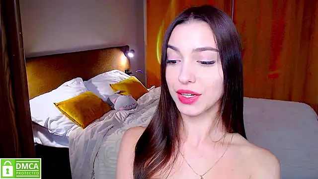 Snapshot of elza_rose chatting on October 2025 06:48:01 PM elza rose online show from October 2025 06:48:01 PM