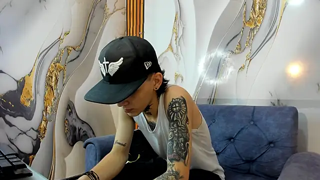 Snapshot of StraightBoy_Nick chatting on September 2025 07:13:02 AM StraightBoy Nick online show from September 2025 07:13:02 AM