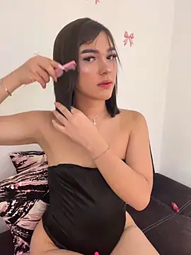 Snapshot of MarilynDupont chatting on May 2026 08:05:02 PM MarilynDupont online show from May 2026 08:05:02 PM
