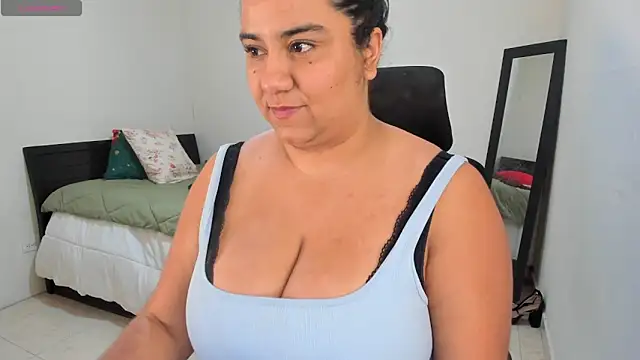 MariamCastiblanco online show from April 2026 08:04:02 PM