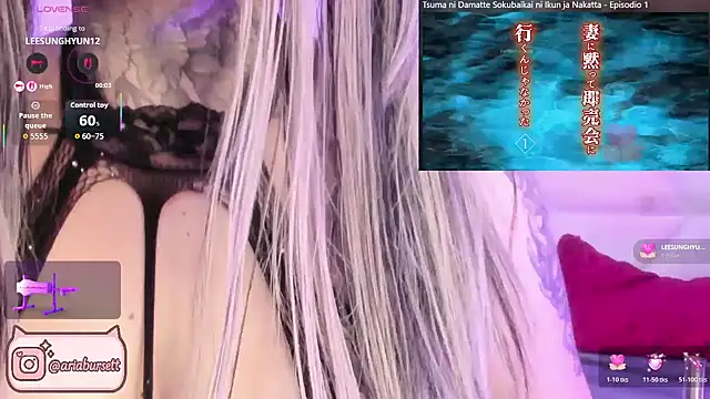 AriaBursett online show from October 2025 03:40:01 PM