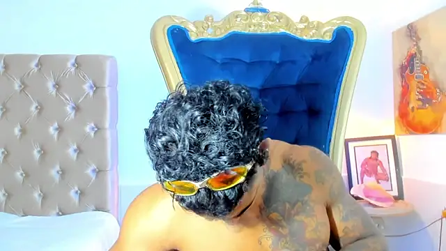 antonio  444 online show from May 2026 07:21:01 PM