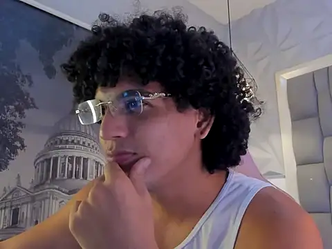 Xfire boy69 online show from October 2025 03:00:02 PM