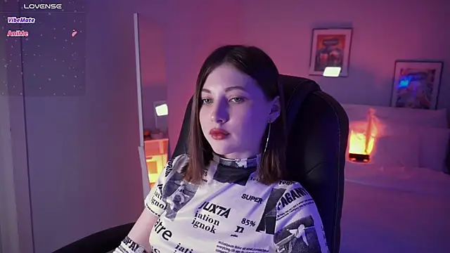 Kimmie shine online show from October 2025 12:03:01 PM