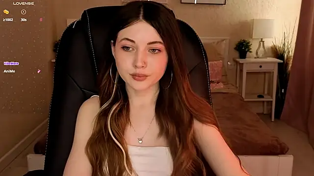 Kimmie shine online show from June 2026 09:18:01 AM