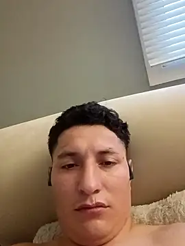 Snapshot of Zetaloco26 chatting on October 2025 01:12:02 PM Zetaloco26 online show from October 2025 01:12:02 PM