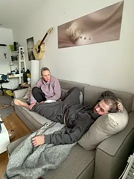 Eeeyoreeem online show from February 2026 02:21:02 PM