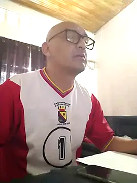 Snapshot of jorge406 chatting on October 2025 03:29:01 PM jorge406 online show from October 2025 03:29:01 PM