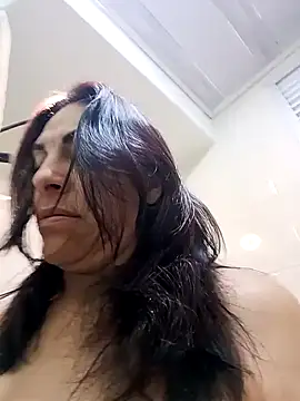  Kamy Hot online show from November 2025 01:53:02 PM