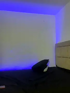 EmilyNoir1 online show from November 2025 12:21:01 AM