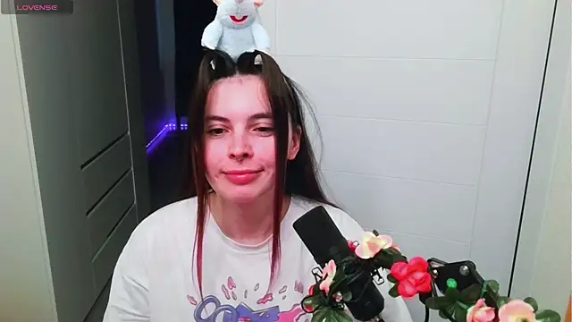 peachyness online show from May 2026 05:51:01 PM