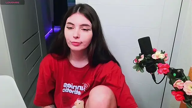 peachyness online show from May 2026 06:16:02 PM