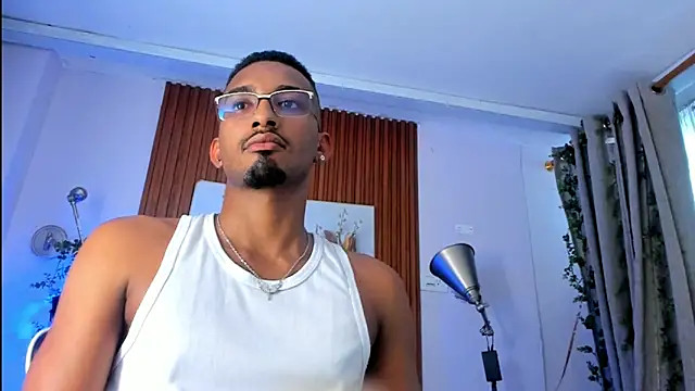 Snapshot of Darwin_mayo chatting on February 2026 05:28:01 PM Darwin mayo online show from February 2026 05:28:01 PM